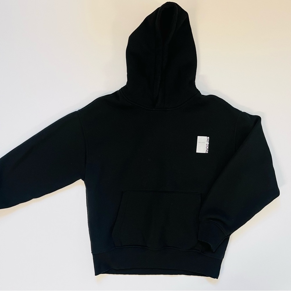Zara Day Done kids black pullover hooded sweatshirt. Front pouch pocket.